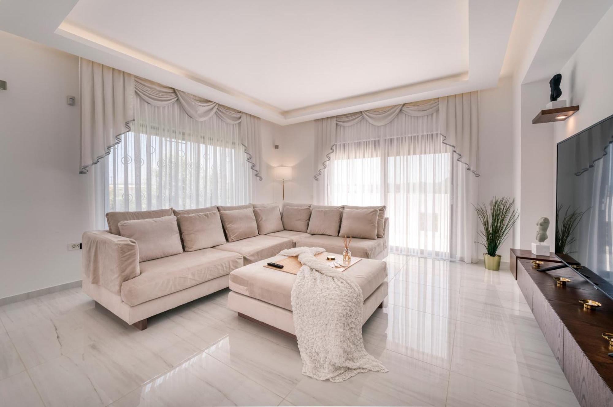 Shangri-la Zakinthos *